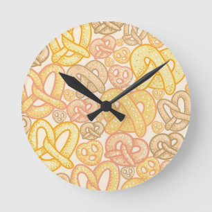 Pretzel Pattern Runde Wanduhr