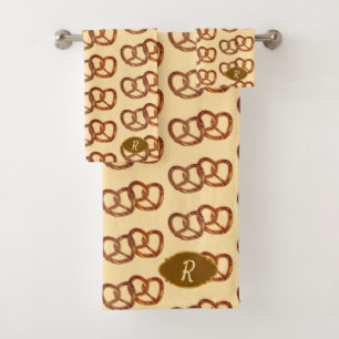 Pretzel-Themen-Brotknoten: Ihr Initial / Monogramm Badhandtuch Set