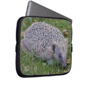 Prickles Laptop Sleeve (Vorne Rechts)