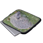 Prickles Laptop Sleeve (Vorne Knopf)