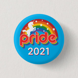 Pride 2022 LGTBQ+ mit Retro-Regenbogen und Einhorn Button