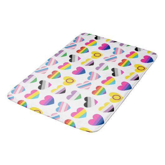 Pride Hearts Bath Mat Badematte (Schrägansicht)
