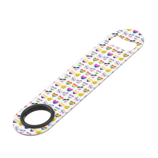 Pride Hearts Flaschenöffner (Vorderseite Schrägansicht)