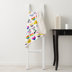 Pride Hearts Sherpa Blanket Sherpadecke
