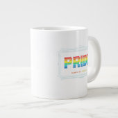 PRIDE-Modus: Immer an – Regenbogen-Tech-Pride-Desi Jumbo-Tasse (Vorderseite Rechts)