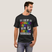 Pride Month I like Whiskey Direkt meine Freunde Ei T-Shirt (Vorne ganz)