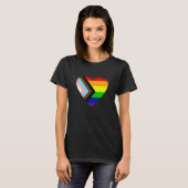 Pride Progress Rainbow Flag LGBT + Trans und Queer T-Shirt (Vorne ganz)