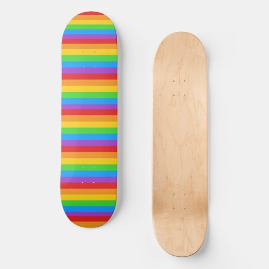 Pride Ride: Horizontale Regenbogenflagge Skateboard (Vorderseite)