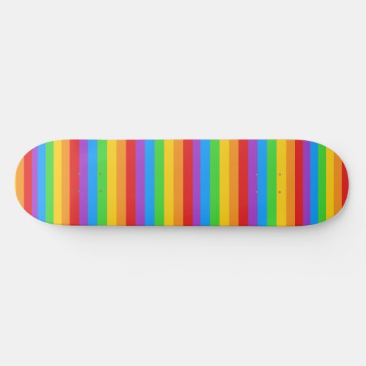 Pride Ride: Horizontale Regenbogenflagge Skateboard (Horizontal)