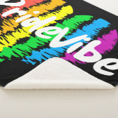 PrideVibe: sich selbst in Regenbogenherz wackeln Sherpadecke (3/4)