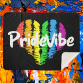 PrideVibe: sich selbst in Regenbogenherz wackeln Sherpadecke