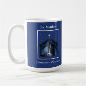 Priest Christmas Blessings, Nativity Scene on Blue Kaffeetasse (Links)