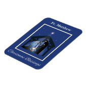 Priest Christmas Blessings, Nativity Scene on Blue Magnet (Linke Seite)