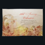 Priester, 50. Jahrestag der Segnung Geschirrtuch<br><div class="desc">Feiern Sie mit einem Priester am 50. Jahrestag der Ordination. Die Schrift mit dem Segen "Der Herr segne und Behalt dir." ist auf diesem besondere Anlass sehr angemessen.</div>