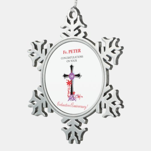 Priester 50. Ordination Jubiläum Black Cross Schneeflocken Zinn-Ornament (Rechts)