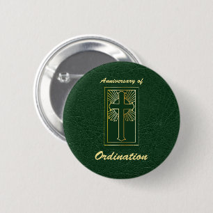 Priester-Jahrestag der Ordination Leder Look Button