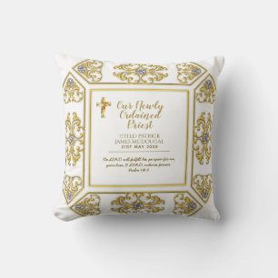 Priester Pastor, neu ordiniert Minister Deacon Nun Kissen