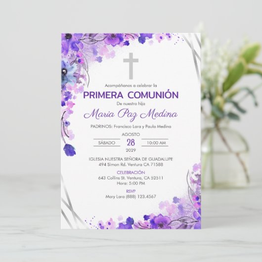 Primera Comunion Einladung Niedliche violette Blum (Stehend Vorderseite)