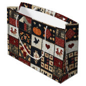 Primitives Bauernhaus Appliqué & Geometric Große Geschenktüte (Rückseite Schrägansicht)