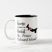 Prince Edward Island Zuhause ist das Herz Zweifarbige Tasse (Links)