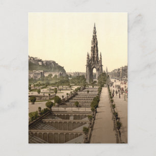 Princes Street, die Burg und das Scott Monument Postkarte