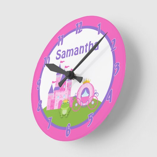 Princess Castle Frog Prince Personalisierte Uhr (Winkel)