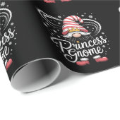 Princess Gnome Matching Family Gnomes Funny Xmas Geschenkpapier (Rolleneckpunkt)