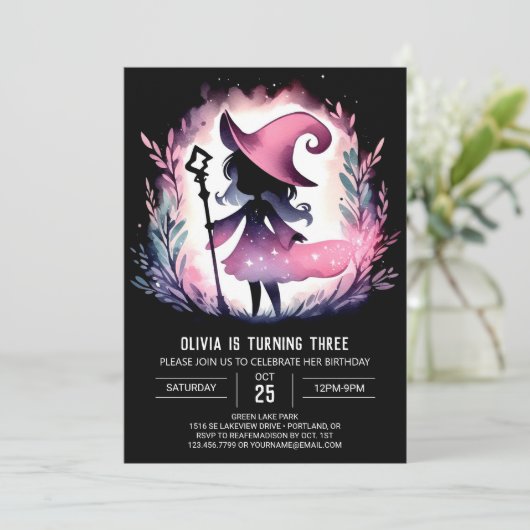 Printable Happy Wizard Birthday Einladung (Stehend Vorderseite)