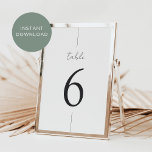 Printable Modern Minimal Script-Tischnummer Einladung<br><div class="desc">Einfache und schicke Tischnummern geben bei Ihrer Hochzeit oder Veranstaltung eine elegante Note. Das Design enthält "Tabelle" in handgeschriebenen Schriftzeichen,  die Tabelle darunter in zeitloser Serifentypografie. Design wiederholt sich auf der Rückseite. Farbe: Asche,  ein weiches Schwarz.</div>