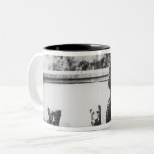 Prinz Otto von Bismarck-Schoenhausen Zweifarbige Tasse (Vorderseite Links)
