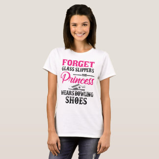 Prinzessin Wears Bowling Shoes T-shirt