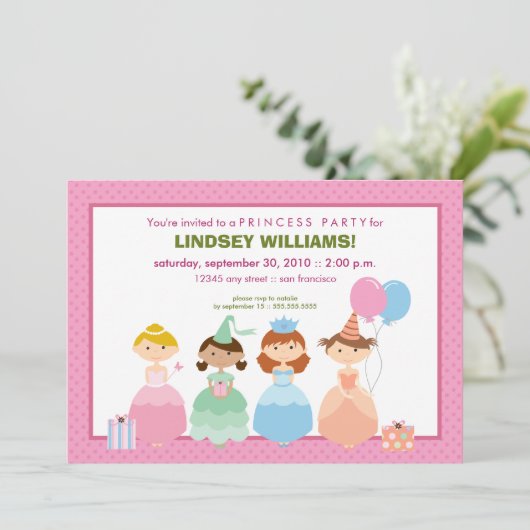 Prinzessinnen All in einer Reihen-Prinzessin Party Einladung (Stehend Vorderseite)