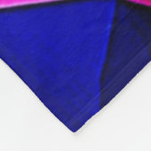 Prismatisches geometrisches Farbwirbeldesign Fleecedecke (Ecke)