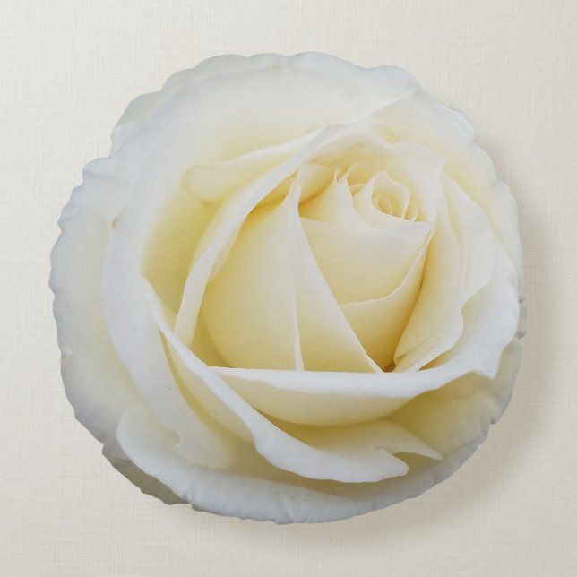 Pristine White Rose Nah-Up Foto Rundes Kissen (Vorderseite)