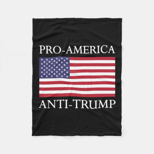 Pro-Amerika Anti-Trump - American Flag Resist Fleecedecke (Vorderseite)