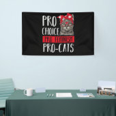 Pro Choice Pro Feminism Pro Katzen Katze mit Banda Banner (Messeveranstaltung)