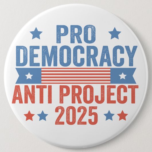 Pro Democracy Anti Project 2025 Republikaner Trump Button (Vorderseite)