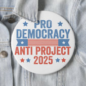 Pro Democracy Anti Project 2025 Republikaner Trump Button (Beispiel)