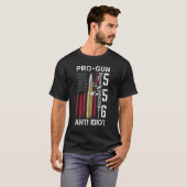 Pro Gun Anti Idiot Gun Rights Pro 2a American Flag T-Shirt (Vorne ganz)