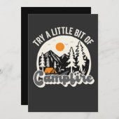 Probieren Sie ein wenig Campfire Funny Outdoor Wan Einladung (Vorne/Hinten)