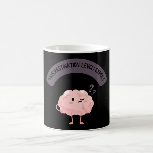 Procrastination Level: Expert – Funny Brain Kaffeetasse (Mittel)