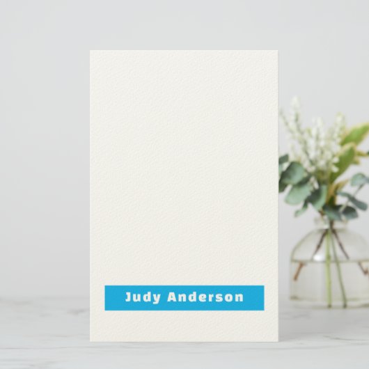 Professional Plain Modern Elegant Name Blue White Briefpapier (Stehend Vorderseite)