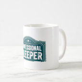 Professional Sleeper™ Keramikbecher Kaffeetasse (VorderseiteRechts)