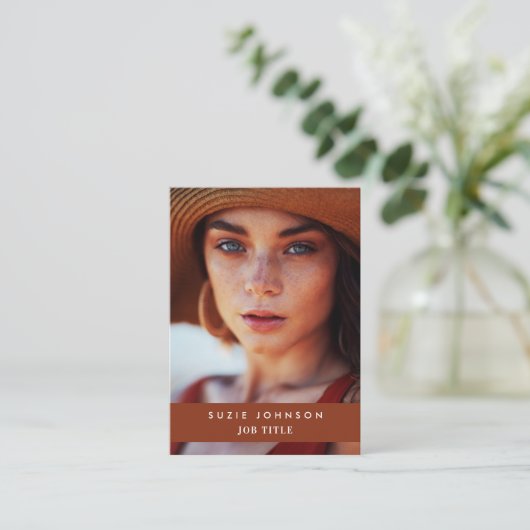 Professional Terracotta Business Photo QR Code Visitenkarte (Stehend Vorderseite)