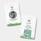 Professional White and Green Lawn Care Ausweis (Vorder- & Rückseite)
