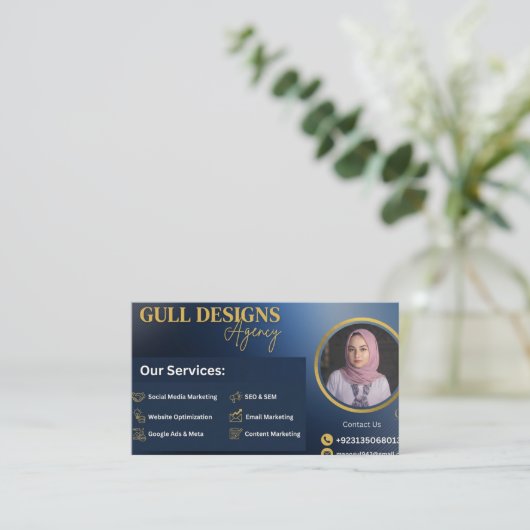 Professionelle moderne digitale Marketingagentur  Visitenkarte (Stehend Vorderseite)