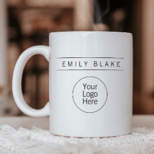 Professioneller minimalistischer Geschäftsmug mit  Kaffeetasse