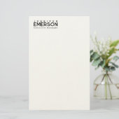 Professioneller minimalistischer moderner schlicht briefpapier (Stehend Vorderseite)