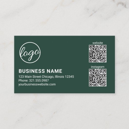 Professionelles Waldgrün-Logo QR-Code Modern Visitenkarte (Vorderseite)
