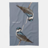 Profil eines männlichen Baumes Schlucken in der So Handtuch (Vertikal)